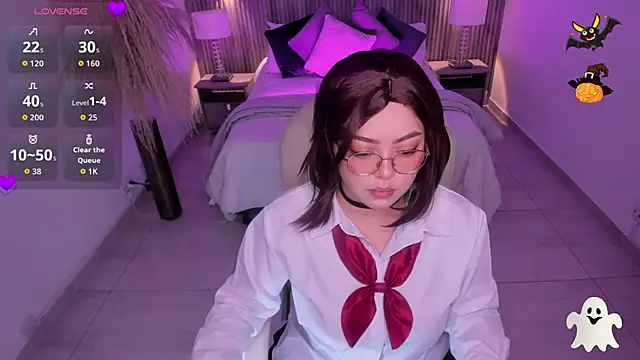 emmy walker online show from October 31, 2025, 11:11 am