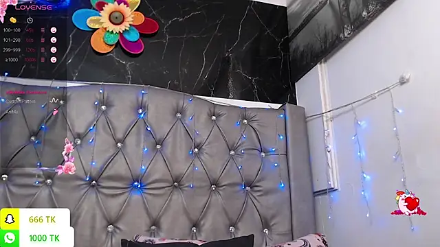 Snapshot of LAILAGUMMY chatting on July 1, 2026, 3:01 pm LAILAGUMMY online show from July 1, 2026, 3:01 pm