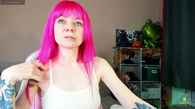 AmyRose6969 online show from November 8, 2025, 5:07 am