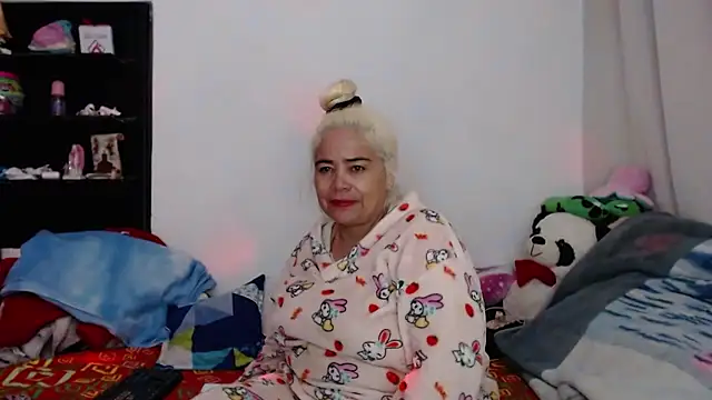 estrellita fugaz16x online show from December 30, 2024, 2:31 am