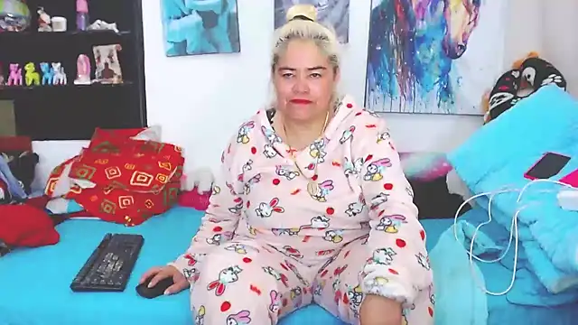 estrellita fugaz16x online show from January 24, 2025, 11:59 am