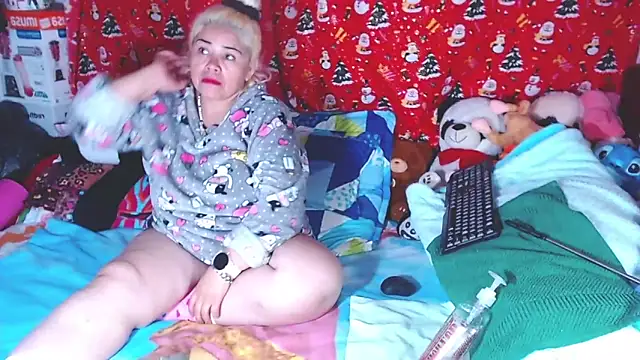 estrellita fugaz16x online show from March 21, 2026, 3:44 am