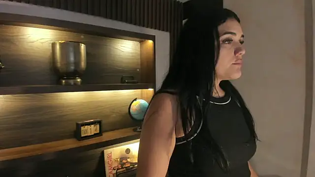 Snapshot of Maddysex_ chatting on May 15, 2026, 10:22 am Maddysex online show from May 15, 2026, 10:22 am
