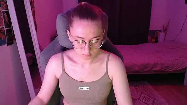 AnabelFrel online show from April 23, 2026, 12:12 am