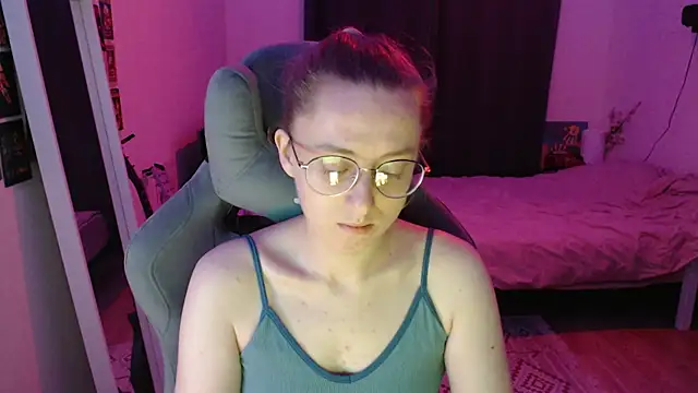 AnabelFrel online show from June 18, 2026, 12:11 am