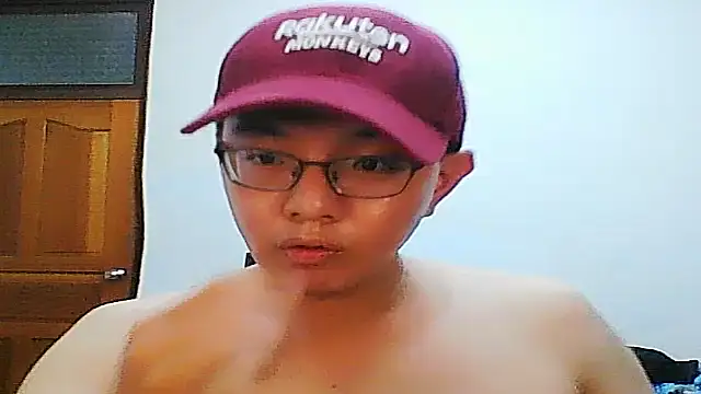poter77112 online show from April 10, 2026, 4:01 pm