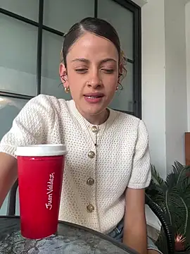 alana15 online show from October 10, 2025, 9:58 pm