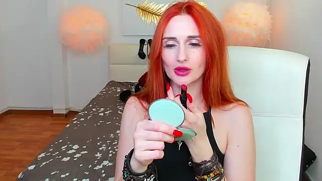 Red Fairy  online show from May 6, 2026, 8:03 pm