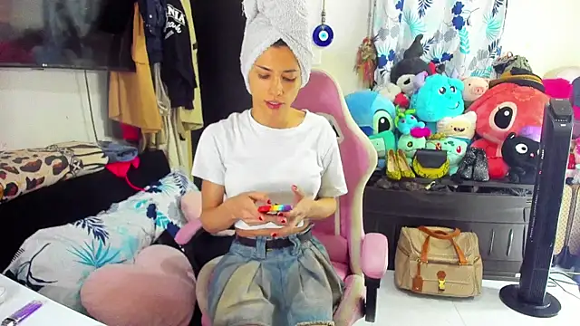 Lawrncesofiets online show from March 21, 2025, 7:46 pm