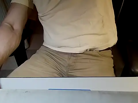 mariohurt101 online show from October 24, 2025, 9:22 pm