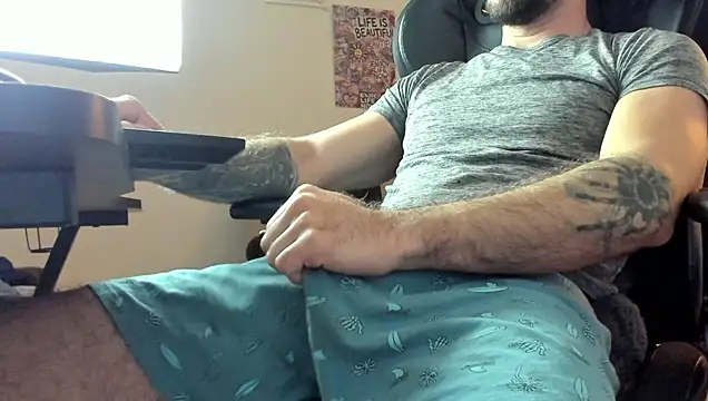 marioslim online show from May 17, 2026, 4:54 am