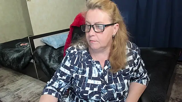 Frau Marta online show from April 24, 2026, 1:46 pm