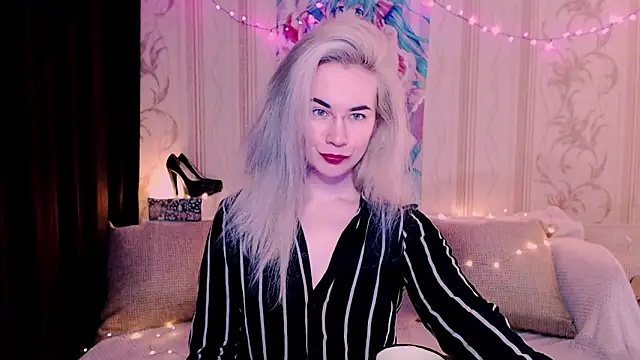 xxxcharismaaa online show from March 2, 2026, 11:22 pm