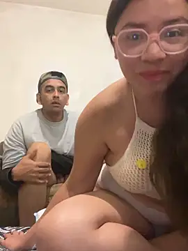 Vivi Kvsh online show from March 29, 2026, 12:05 pm