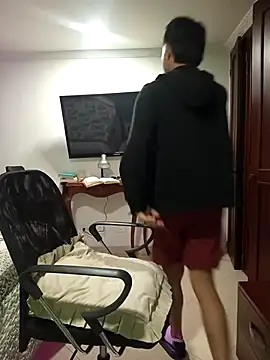 pinedasex777 online show from September 25, 2025, 2:48 am