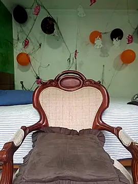 pinedasex777 online show from October 18, 2025, 2:51 pm