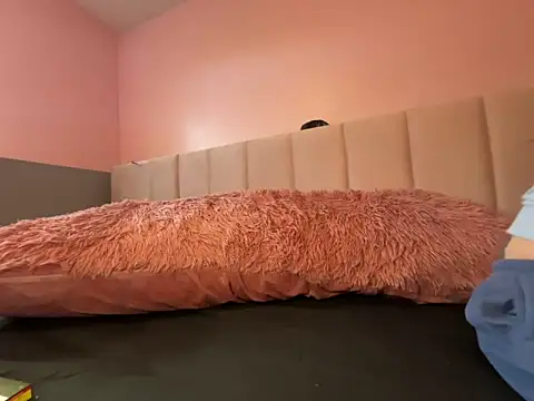 chloetease online show from October 2, 2025, 4:03 pm