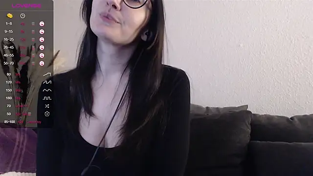 Alina Lamour online show from February 9, 2025, 12:49 am