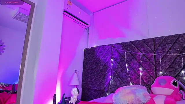 Vivi prinncess online show from February 5, 2025, 2:40 am