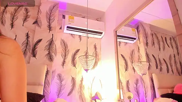 Vivi prinncess online show from October 15, 2025, 11:05 pm