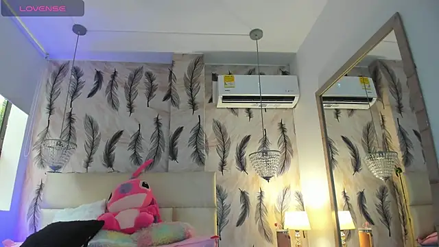 Vivi prinncess online show from November 15, 2025, 8:49 pm