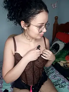 NinaSweet2 online show from January 13, 2026, 3:56 am