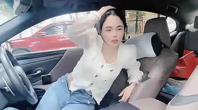 orla2021 online show from March 1, 2025, 12:39 am