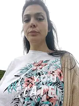 JoLeNe27 online show from March 10, 2025, 1:32 pm