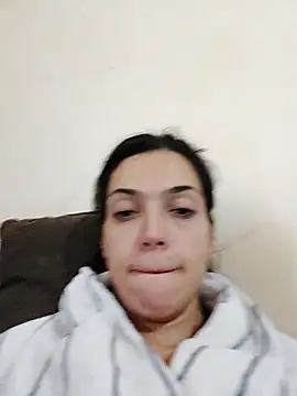 JoLeNe27 online show from October 1, 2025, 6:08 am