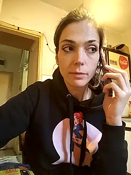 JoLeNe27 online show from April 8, 2026, 5:02 pm