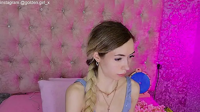 Akilla Queen online show from April 22, 2026, 1:52 am