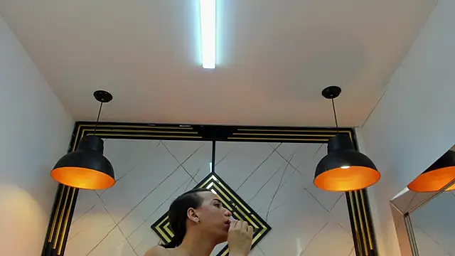 Leisygirl online show from April 11, 2026, 3:00 am