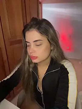 Miss valeriaa online show from April 19, 2026, 10:01 pm