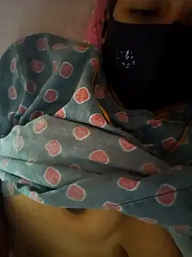 teddy-143 online show from April 21, 2026, 1:07 am