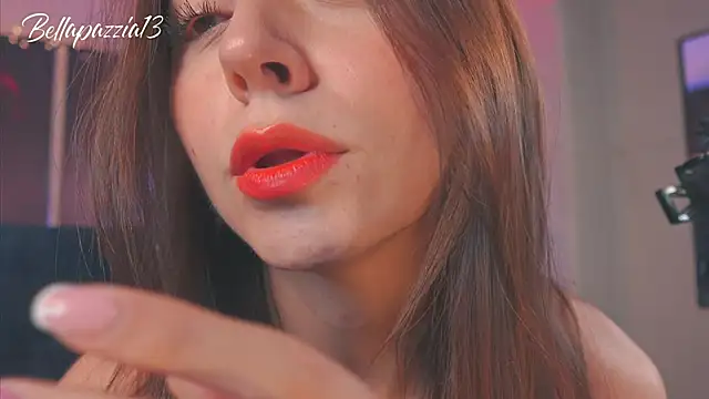 Bellapazzia online show from March 21, 2025, 5:02 pm