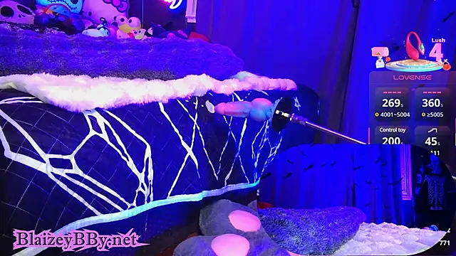 BlaizeyBBy online show from February 8, 2025, 12:50 pm