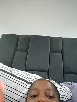 Snapshot of Galcraze chatting on February 2, 2025, 1:12 am Galcraze online show from February 2, 2025, 1:12 am