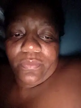 Snapshot of Galcraze chatting on February 22, 2026, 10:41 pm Galcraze online show from February 22, 2026, 10:41 pm