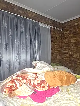 Snapshot of Galcraze chatting on February 26, 2026, 12:09 am Galcraze online show from February 26, 2026, 12:09 am