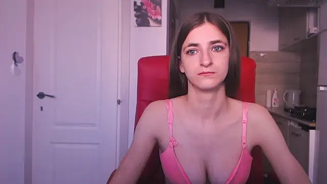 simyhvn online show from November 13, 2025, 6:12 am