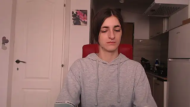 simyhvn online show from February 12, 2026, 9:26 am