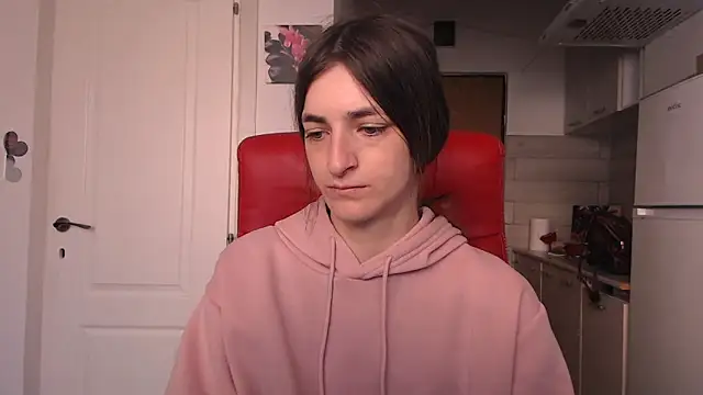 simyhvn online show from April 21, 2026, 5:03 am