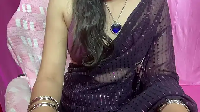 Queen Angelena online show from January 15, 2025, 7:01 pm