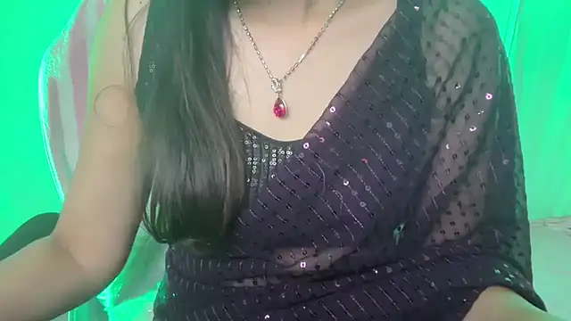 Queen Angelena online show from October 30, 2025, 6:19 pm