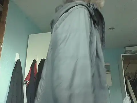 SexyRach75 online show from October 13, 2025, 3:01 pm