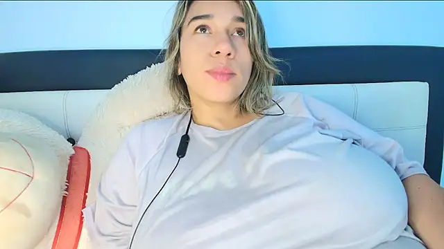 Snapshot of na-biky chatting on February 1, 2026, 2:15 pm na-biky online show from February 1, 2026, 2:15 pm