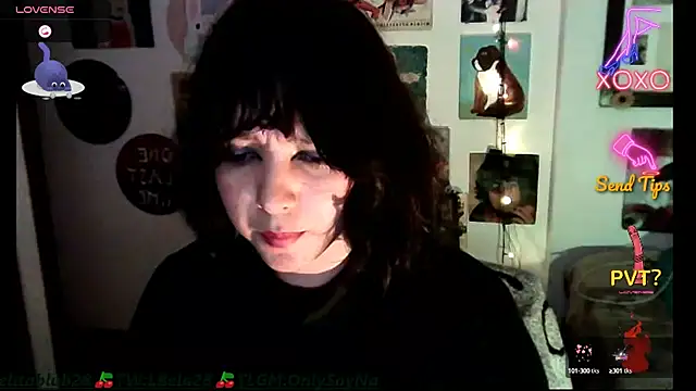 soynanabela28 online show from December 7, 2024, 4:42 am