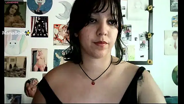 soynanabela28 online show from January 30, 2025, 8:53 pm