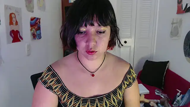 soynanabela28 online show from September 14, 2025, 5:39 am