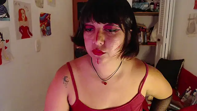 soynanabela28 online show from September 24, 2025, 11:19 pm